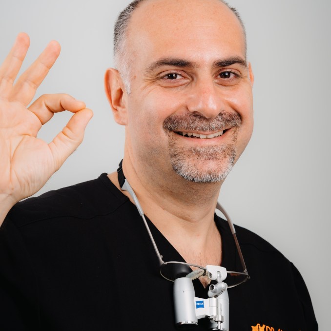 dentist in dubai